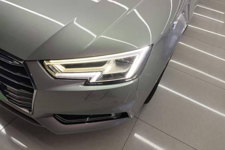 Used Audi A4L 2019 40 TFSI Ambition China VI Left Front Headlight