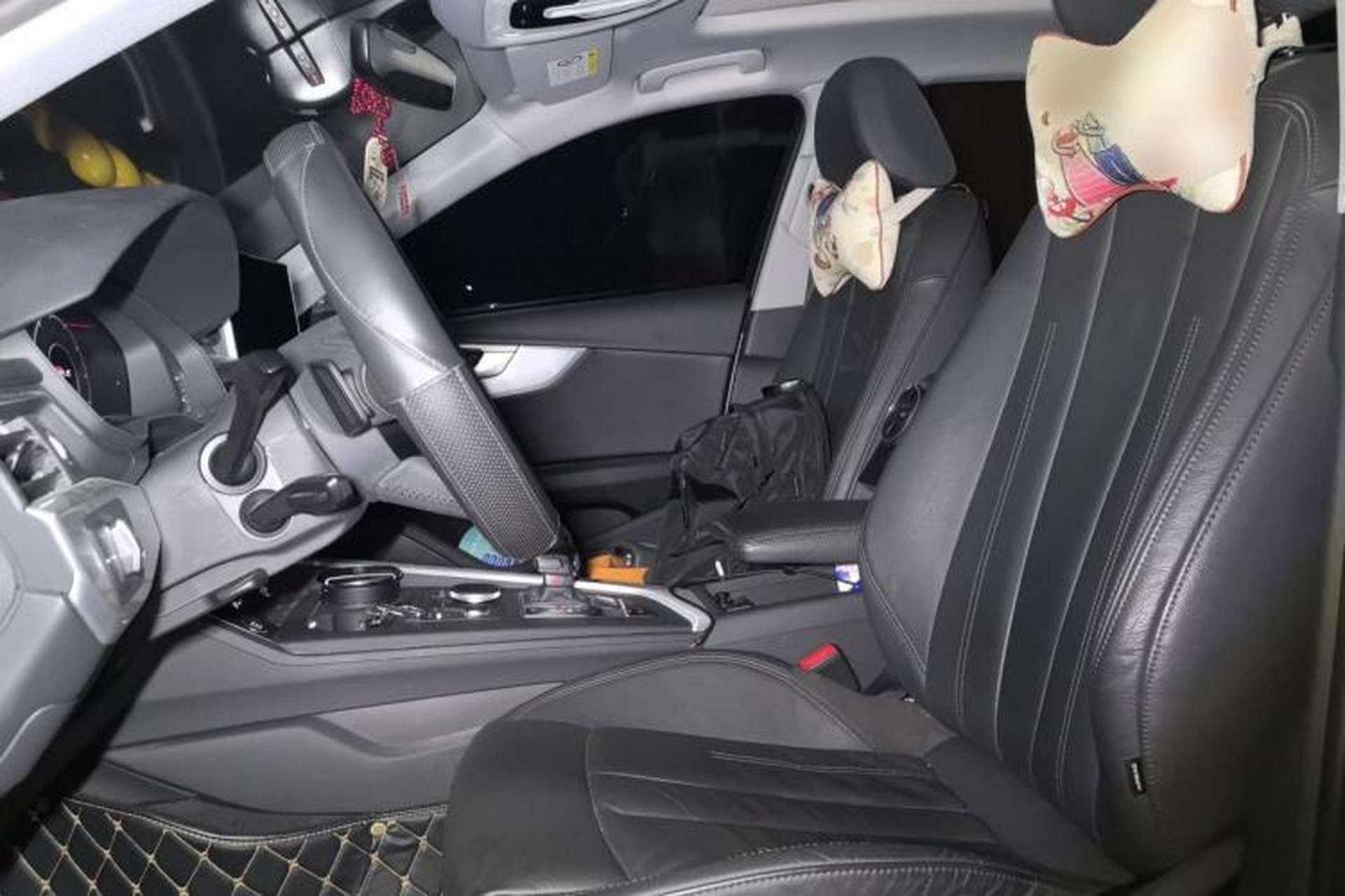 Used Audi A4L 2019 40 TFSI Fashion Edition China VI Emission Standard Left Front Seat