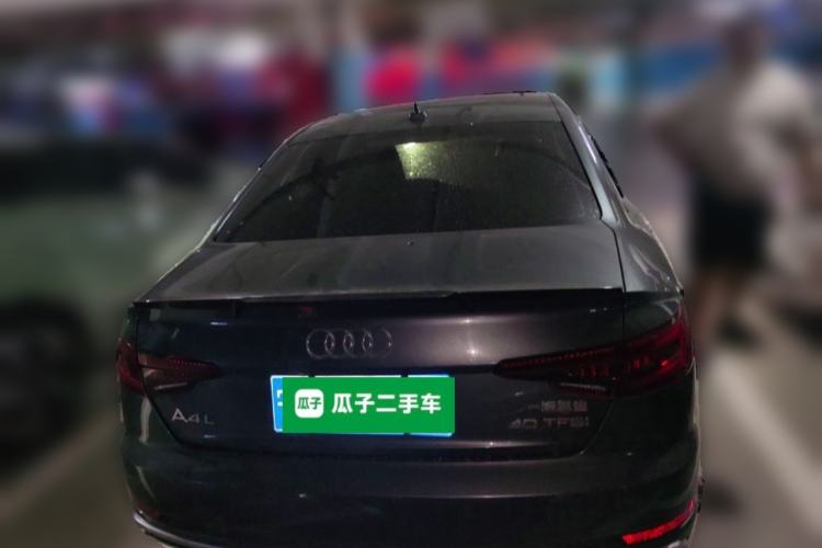 Used Audi A4L 2019 40 TFSI Fashion Edition China VI Emission Standard Rear