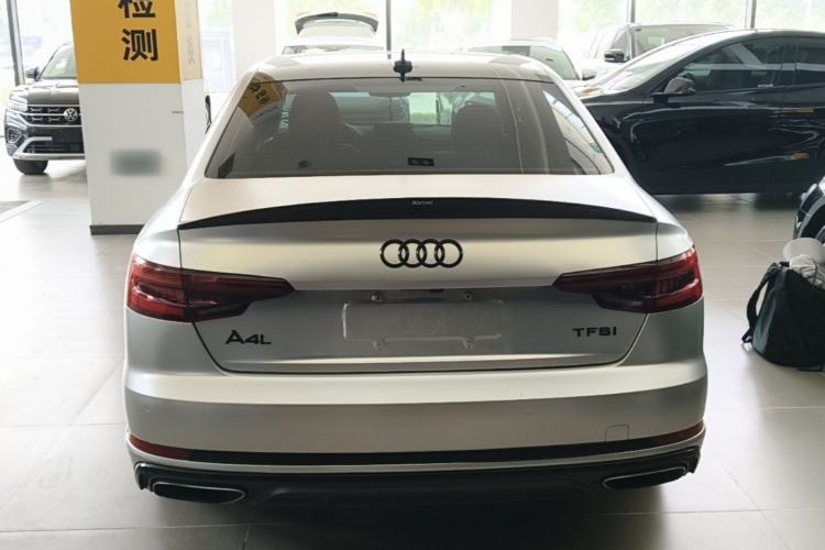 Used Audi A4L 2019 40 TFSI Fashion Edition China VI Emission Standard Rear
