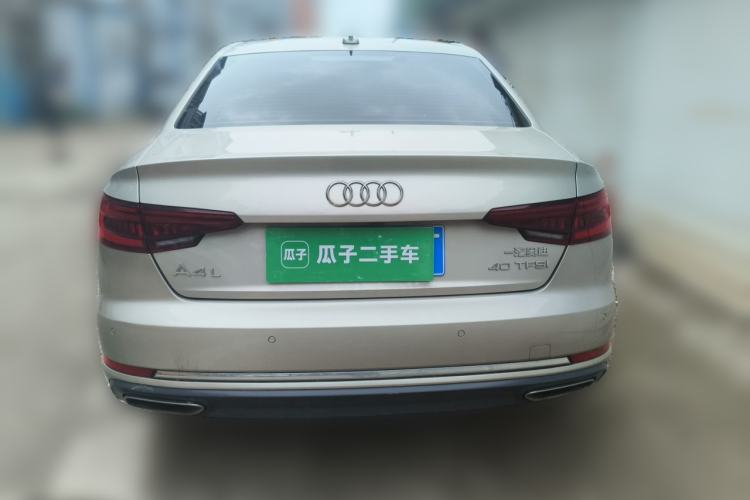 Used Audi A4L 2019 40 TFSI Ambition China VI Rear