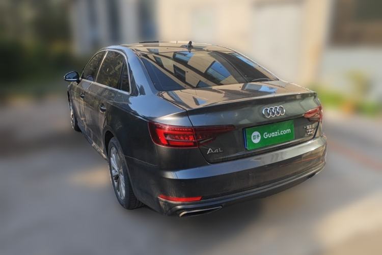 Used Audi A4L 2019 40 TFSI Fashion Edition China VI Emission Standard Rear Left 45 Deg