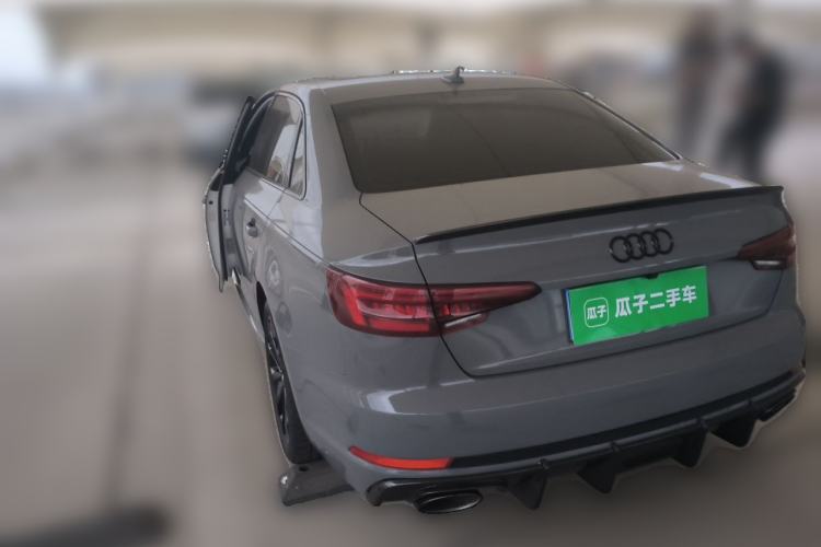 Used Audi A4L 2019 40 TFSI Fashion Edition China VI Emission Standard Rear Left 45 Deg