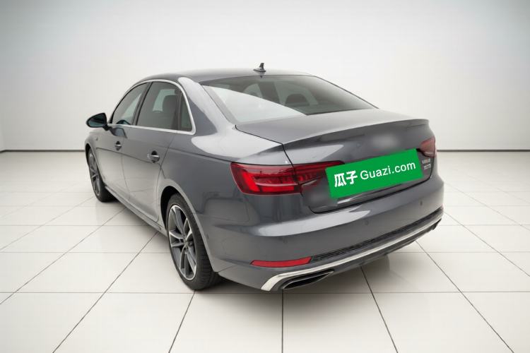 Used Audi A4L 2019 40 TFSI Fashion Edition China VI Emission Standard Rear Left 45 Deg