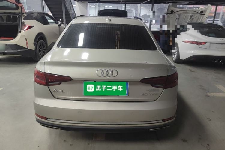 Used Audi A4L 2019 40 TFSI Ambition China VI Rear