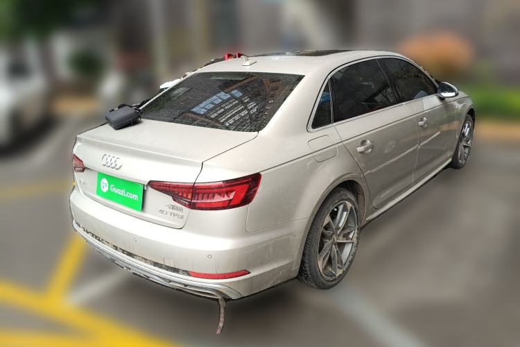 Used Audi A4L 2019 40 TFSI Fashion Edition China VI Emission Standard Rear Right 45 Deg