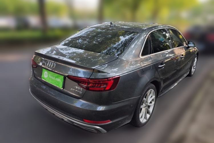 Used Audi A4L 2019 40 TFSI Fashion Edition China VI Emission Standard Rear Right 45 Deg