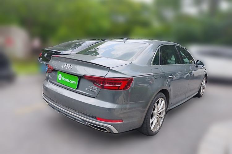 Used Audi A4L 2019 40 TFSI Fashion Edition China VI Emission Standard Rear Right 45 Deg