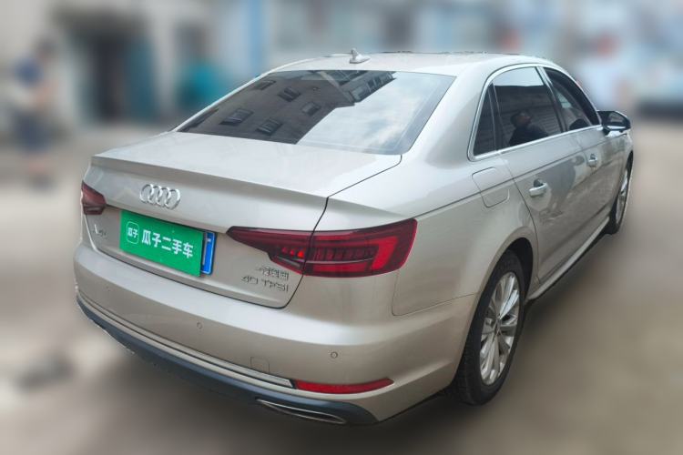 Used Audi A4L 2019 40 TFSI Ambition China VI Rear Right 45 Deg