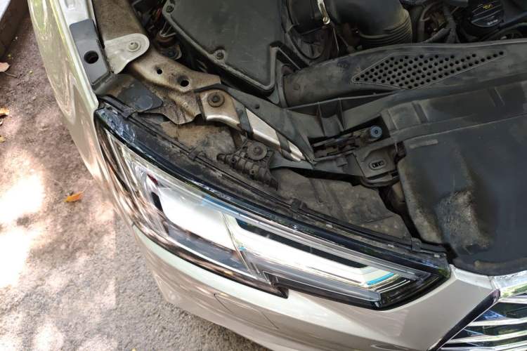 Used Audi A4L 2019 40 TFSI Ambition China VI Right Front Headlight