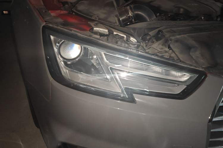 Used Audi A4L 2019 40 TFSI Ambition China VI Right Front Headlight