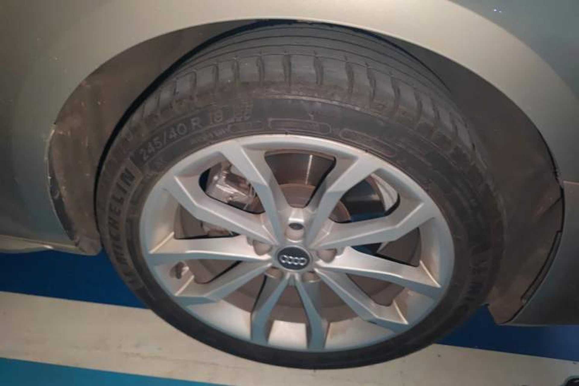 Used Audi A4L 2019 40 TFSI Fashion Edition China VI Emission Standard Right Front Wheel Hub