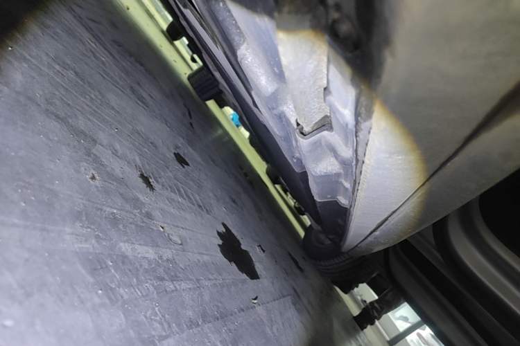 Used Audi A4L 2019 40 TFSI Ambition China VI Right Side Sill