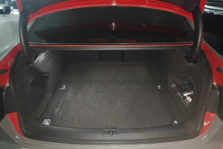 Used Audi A4L 2019 40 TFSI Ambition China VI Trunk