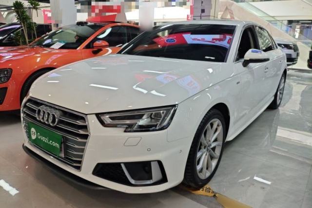 Audi A4L 2019 40 TFSI Fashion Edition China VI Emission Standard de segunda mano
