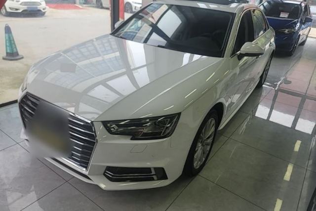 Audi A4L 2019 40 TFSI Ambition China VI de segunda mano