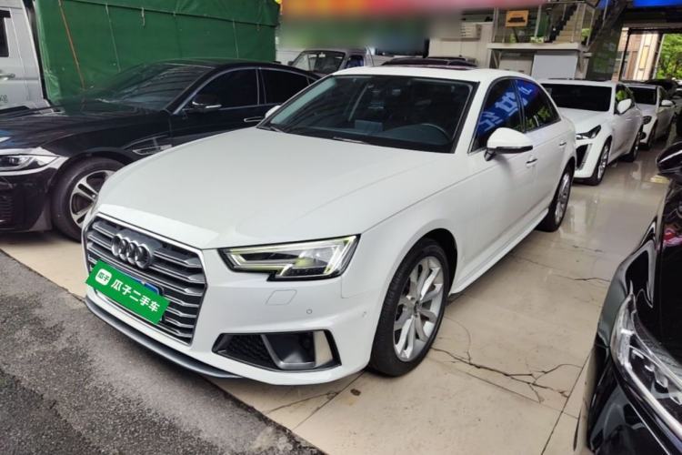 Used Audi A4L 2019 40 TFSI Fashion Edition China VI Emission Standard Guazi used car, China used car export, Used car for sale, Used cars, Cheapest cars for sale