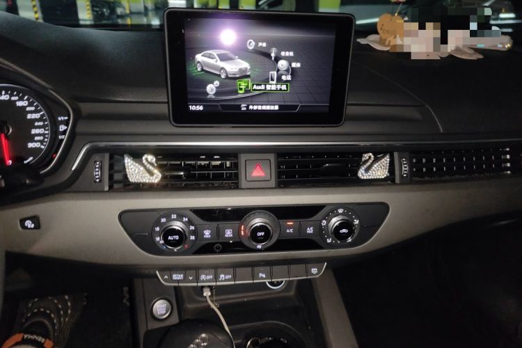 Used Audi A4L 2019 40 TFSI Ambition China VI Audio And AC Panel