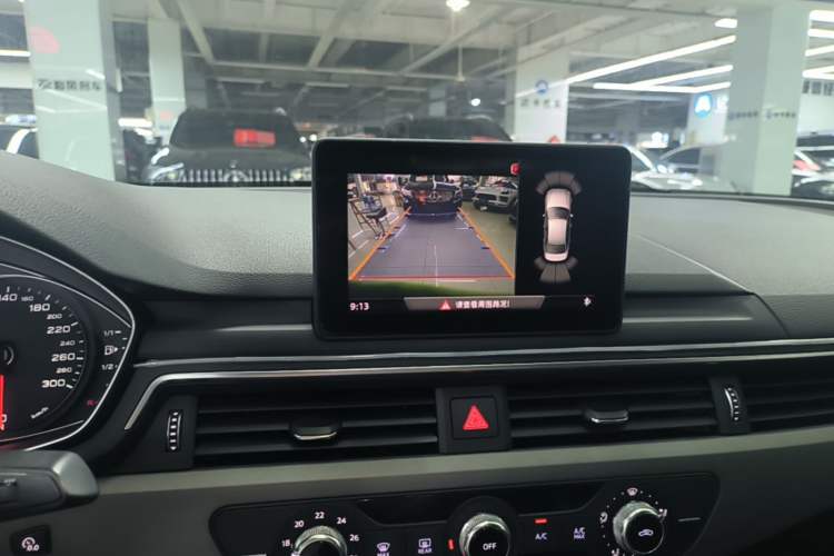Used Audi A4L 2019 40 TFSI Ambition China VI Audio And AC Panel
