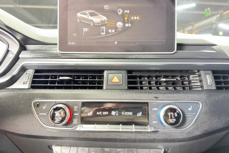 Used Audi A4L 2019 40 TFSI Fashion Version China V Audio And AC Panel