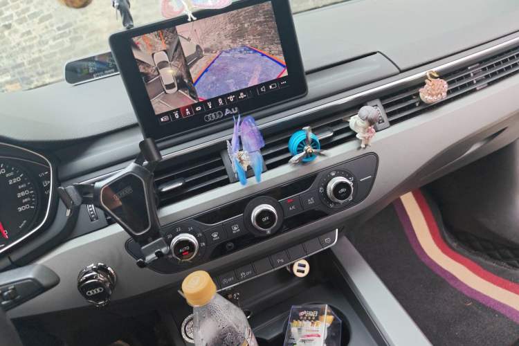 Used Audi A4L 2019 40 TFSI Ambition Version China V Audio And AC Panel