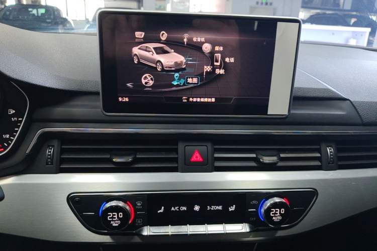 Used Audi A4L 2019 40 TFSI Fashion Edition China VI Emission Standard Audio And AC Panel