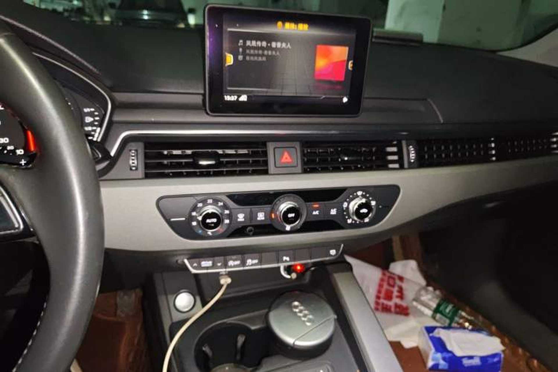 Used Audi A4L 2019 40 TFSI Ambition Version China V Audio And AC Panel