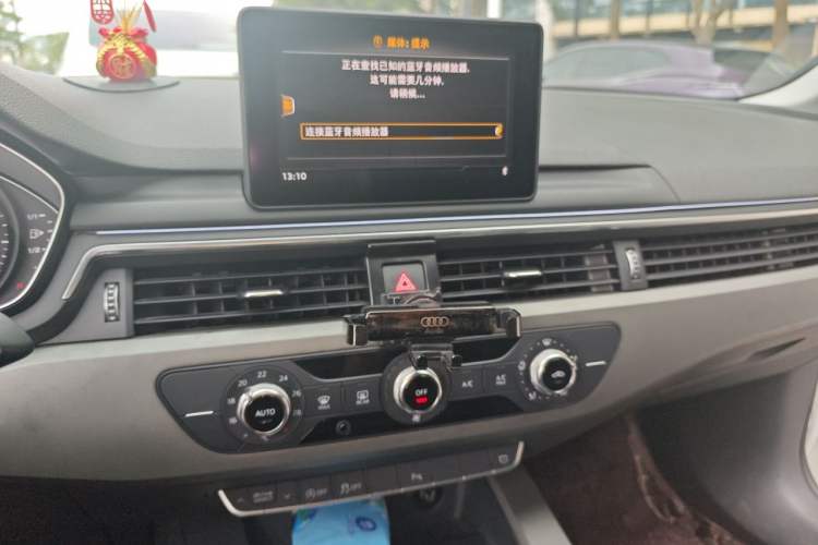 Used Audi A4L 2019 40 TFSI Ambition China VI Audio And AC Panel