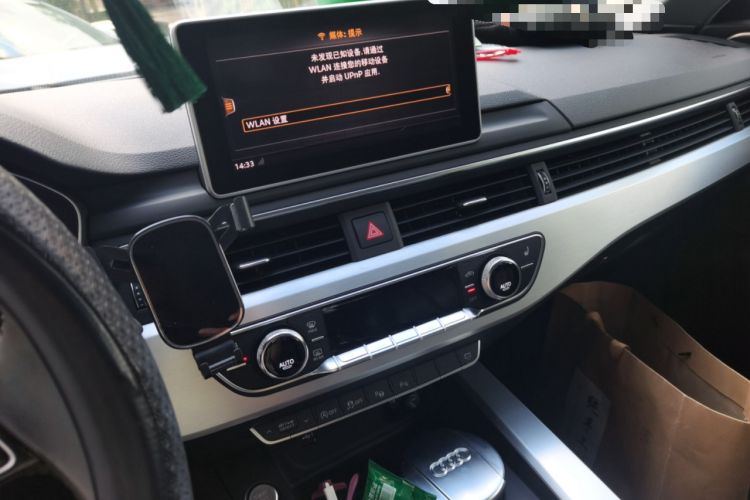 Used Audi A4L 2019 40 TFSI Fashion Version China V Audio And AC Panel