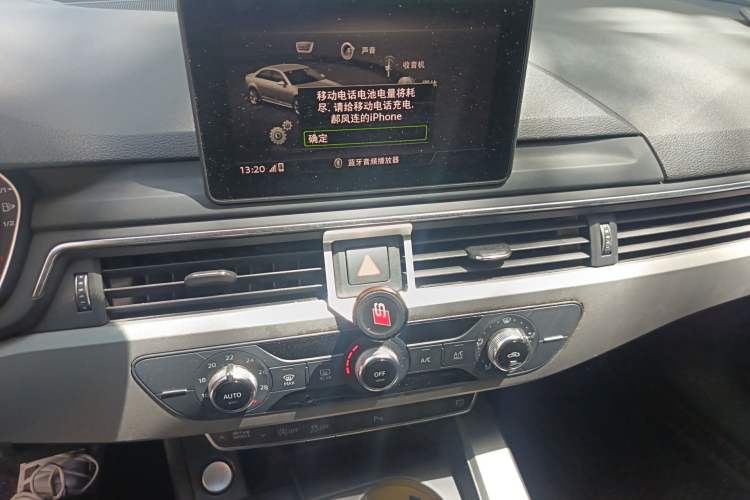 Used Audi A4L 2019 40 TFSI Ambition China VI Audio And AC Panel