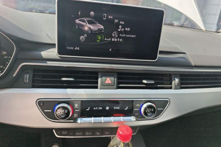 Used Audi A4L 2019 40 TFSI Fashion Version China V Audio And AC Panel