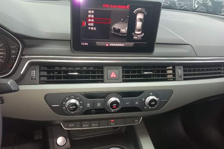 Used Audi A4L 2019 40 TFSI Ambition China VI Audio And AC Panel