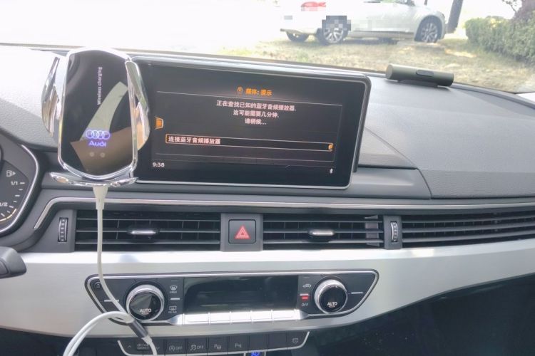 Used Audi A4L 2019 40 TFSI Fashion Version China V Audio And AC Panel