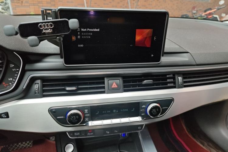 Used Audi A4L 2019 40 TFSI Fashion Version China V Audio And AC Panel