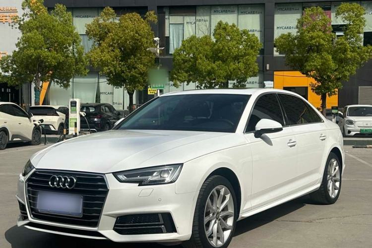 Used Audi A4L 2019 40 TFSI Ambition Version China V Guazi used car, China used car export, Used car for sale, Used Audi cars, Cheapest cars for sale