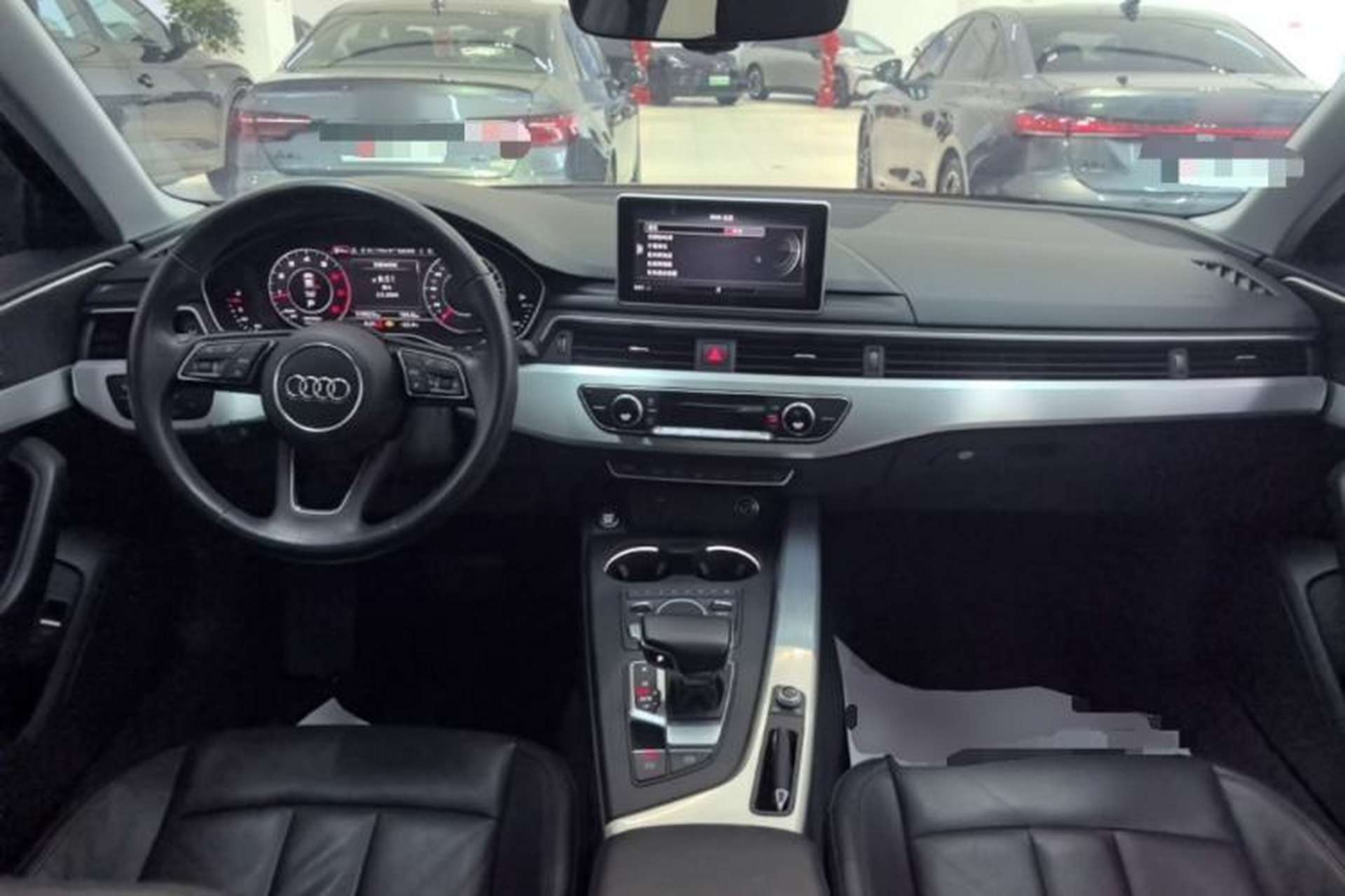 Used Audi A4L 2019 40 TFSI Fashion Edition China VI Emission Standard Center Console