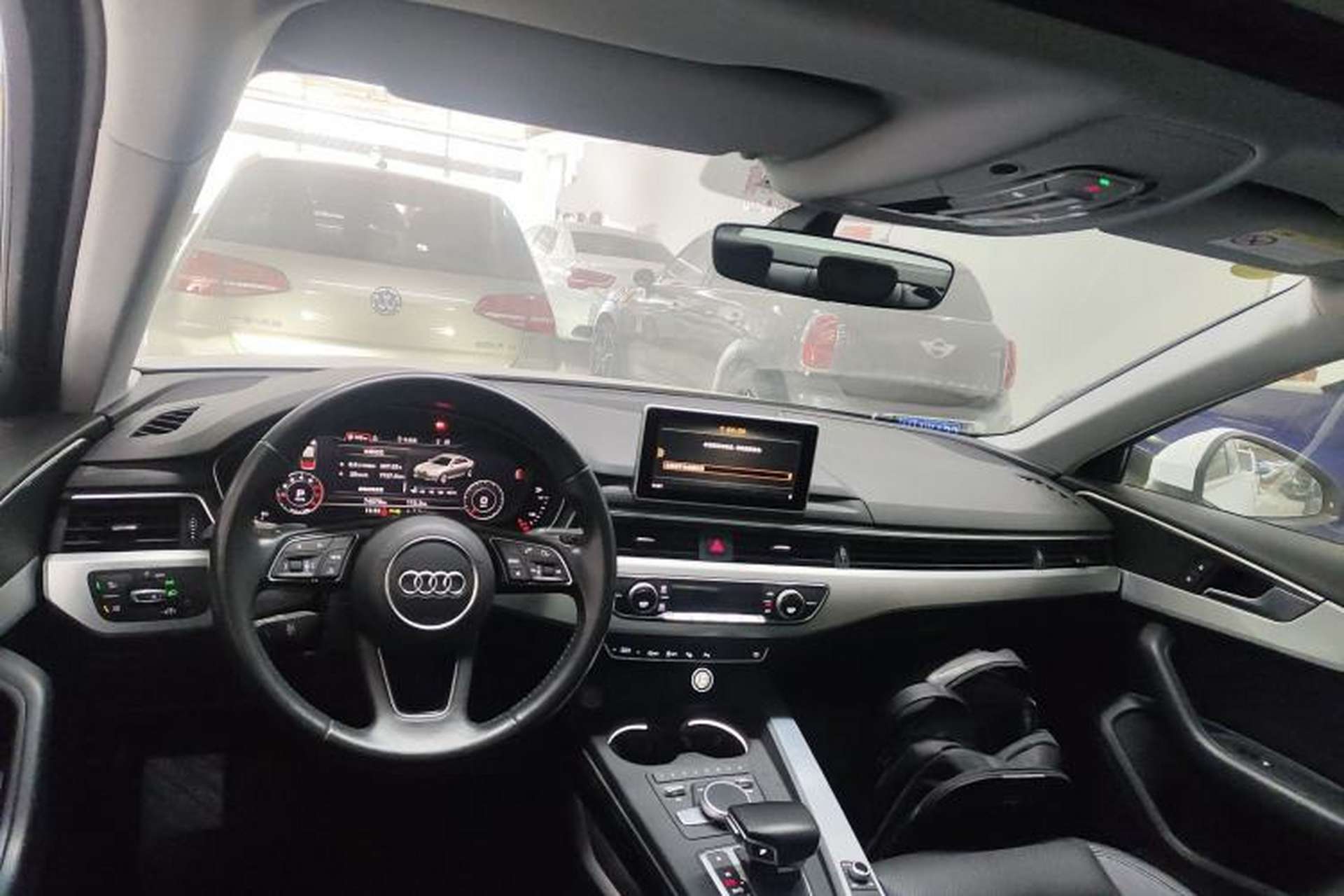 Used Audi A4L 2019 40 TFSI Fashion Edition China VI Emission Standard Center Console