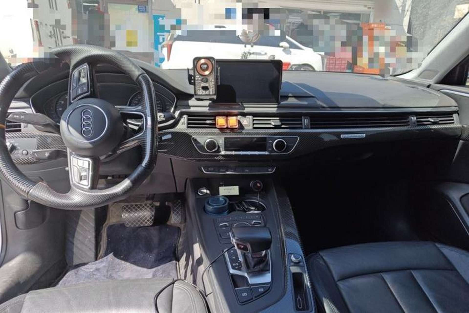 Used Audi A4L 2019 45 TFSI quattro Individual Sport Edition China V Center Console