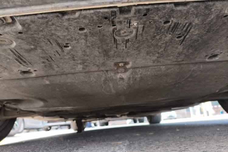 Used Audi A4L 2019 40 TFSI Fashion Edition China VI Emission Standard Chassis Front