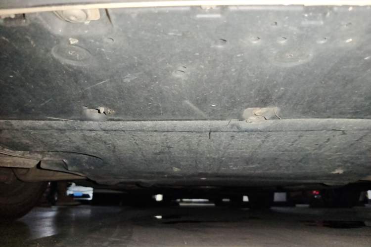 Used Audi A4L 2019 40 TFSI Fashion Edition China VI Emission Standard Chassis Front