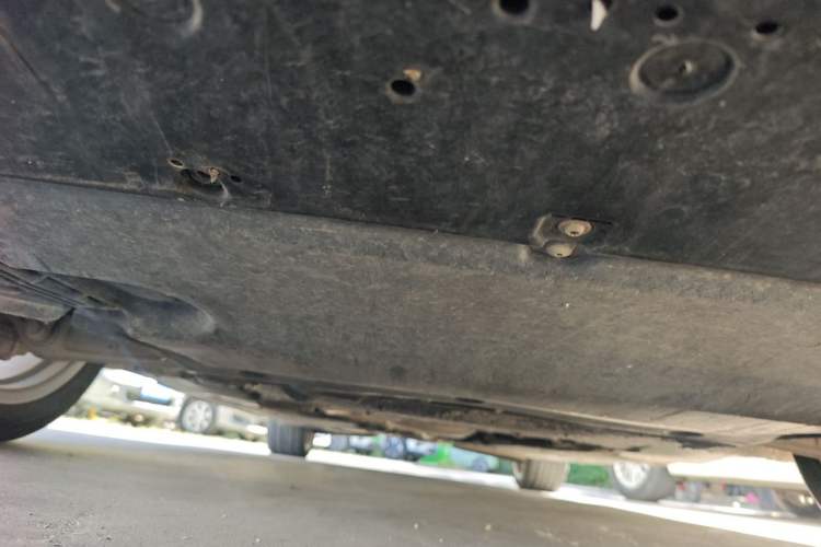 Used Audi A4L 2019 40 TFSI Fashion Edition China VI Emission Standard Chassis Front