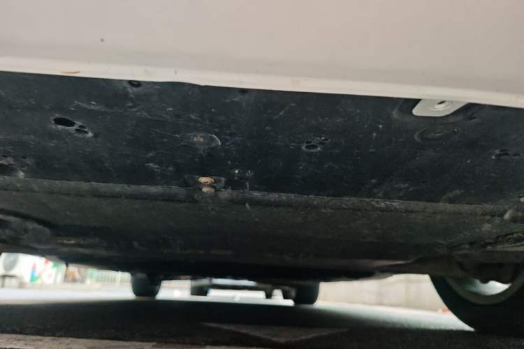Used Audi A4L 2019 40 TFSI Ambition China VI Chassis Front