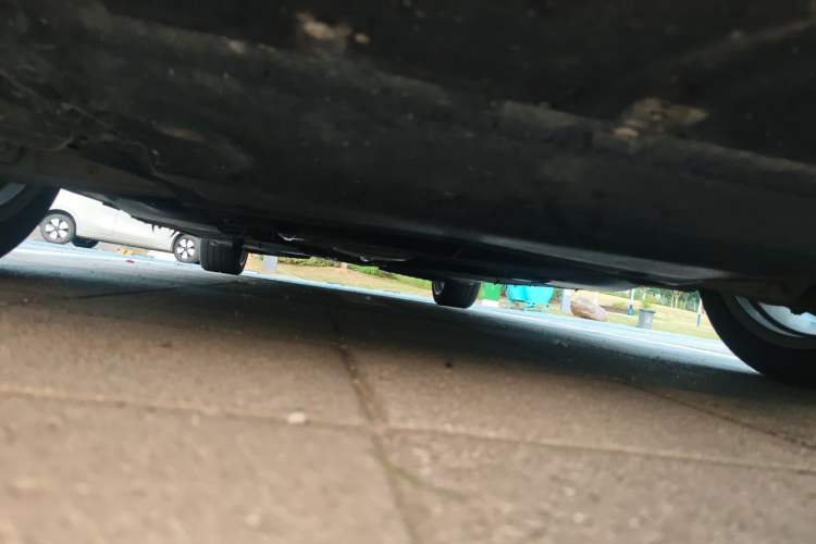 Used Audi A4L 2019 40 TFSI Fashion Edition China VI Emission Standard Chassis Front