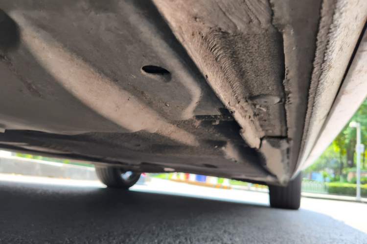 Used Audi A4L 2019 40 TFSI Fashion Edition China VI Emission Standard Chassis Front Left