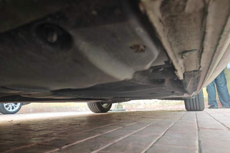 Used Audi A4L 2019 40 TFSI Ambition China VI Chassis Front Left