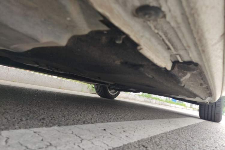 Used Audi A4L 2019 40 TFSI Ambition China VI Chassis Front Left