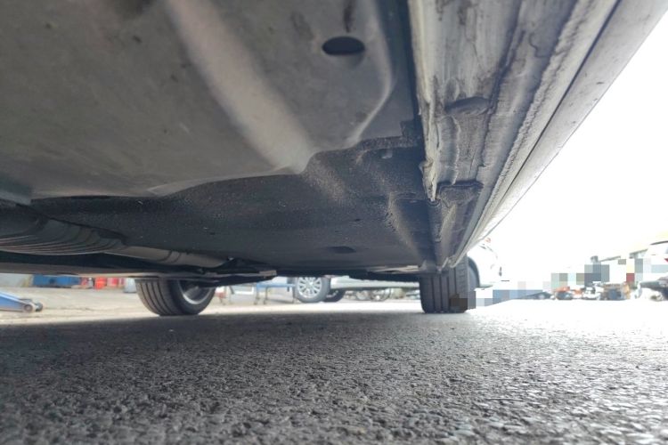 Used Audi A4L 2019 40 TFSI Ambition China VI Chassis Front Left