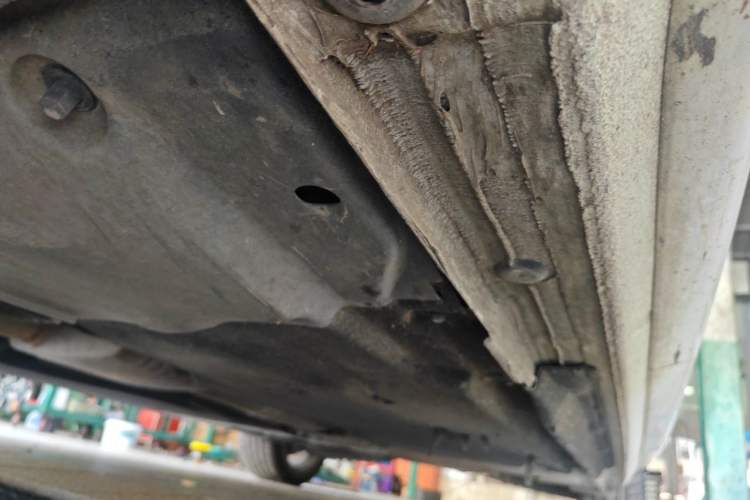 Used Audi A4L 2019 40 TFSI Fashion Edition China VI Emission Standard Chassis Front Left