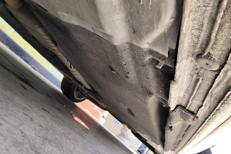 Used Audi A4L 2019 40 TFSI Fashion Edition China VI Emission Standard Chassis Front Left