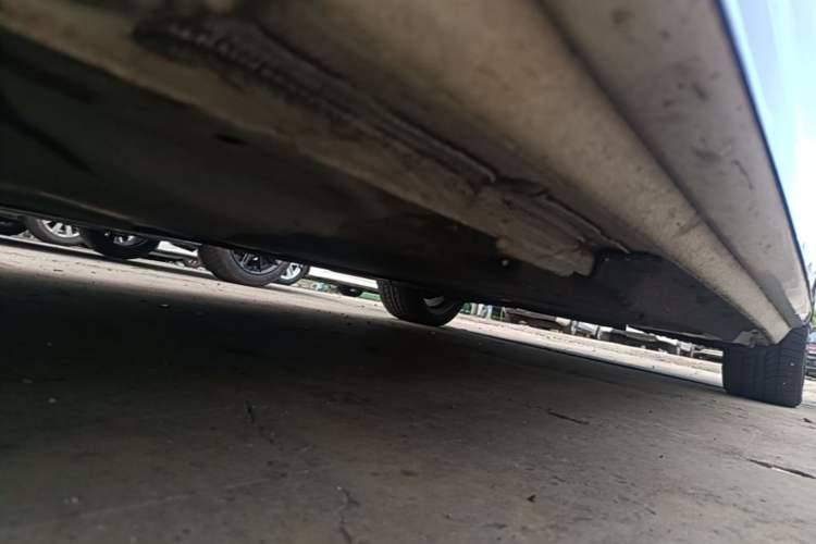 Used Audi A4L 2019 40 TFSI Fashion Edition China VI Emission Standard Chassis Front Left